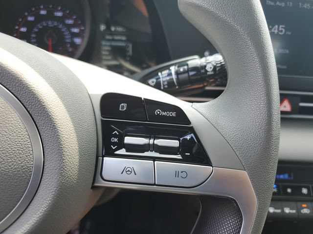 Used 2023 Hyundai Elantra SEL FWD image 23