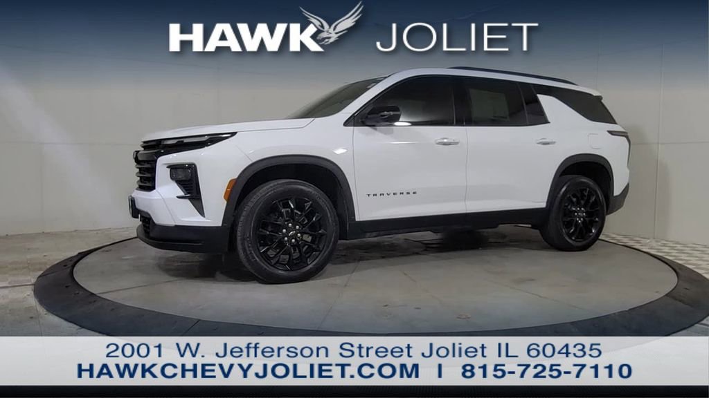 Used 2024 Chevrolet Traverse LT w/ Midnight/Sport Edition FWD image 4