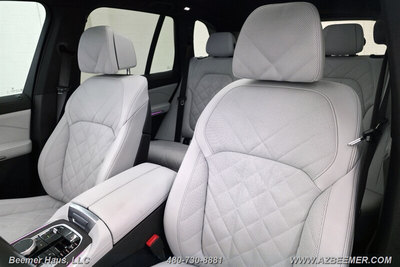 Used 2026 BMW X5 xDrive50e AWD/4WD image 36