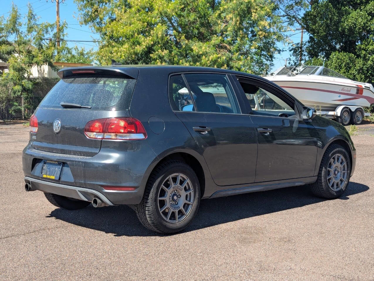 Used 2012 Volkswagen GTI 4-Door image 3