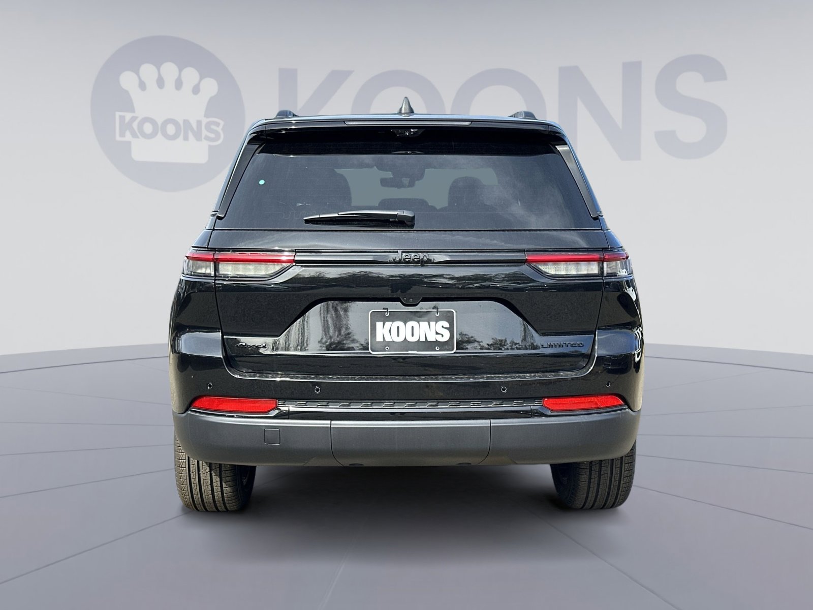 New 2025 Jeep Grand Cherokee Limited w/ Luxury Tech Group II image 5