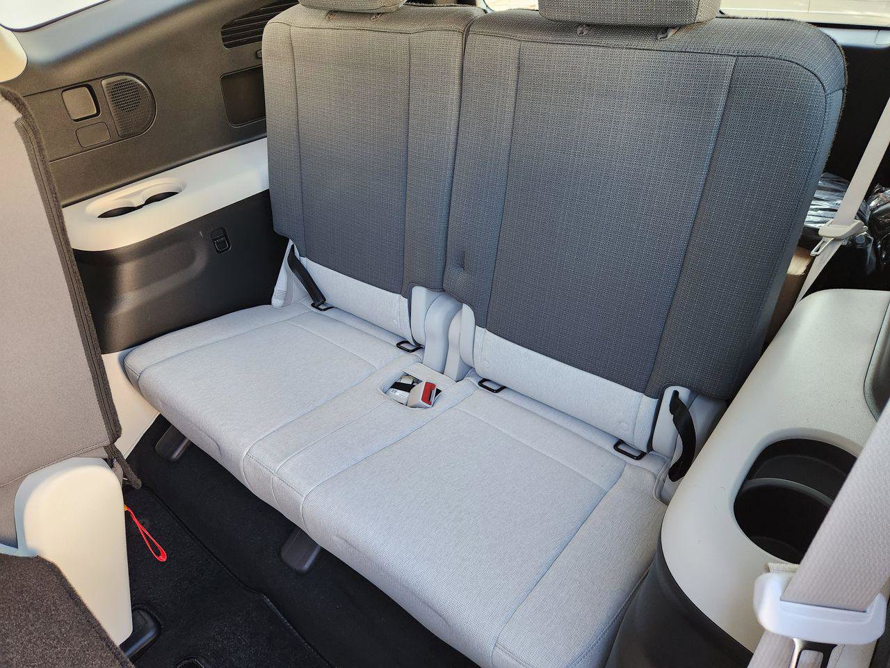 New 2026 Hyundai Ioniq 9 S image 30