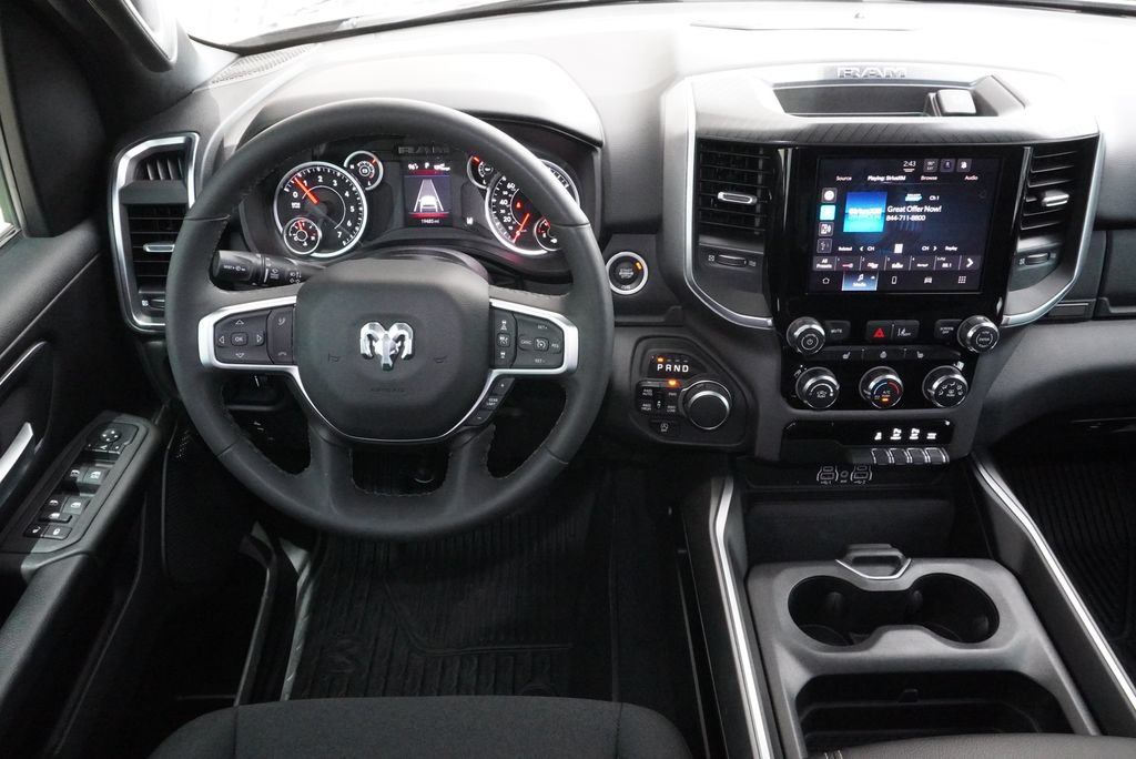 Used 2025 RAM 1500 Lone Star AWD/4WD image 26
