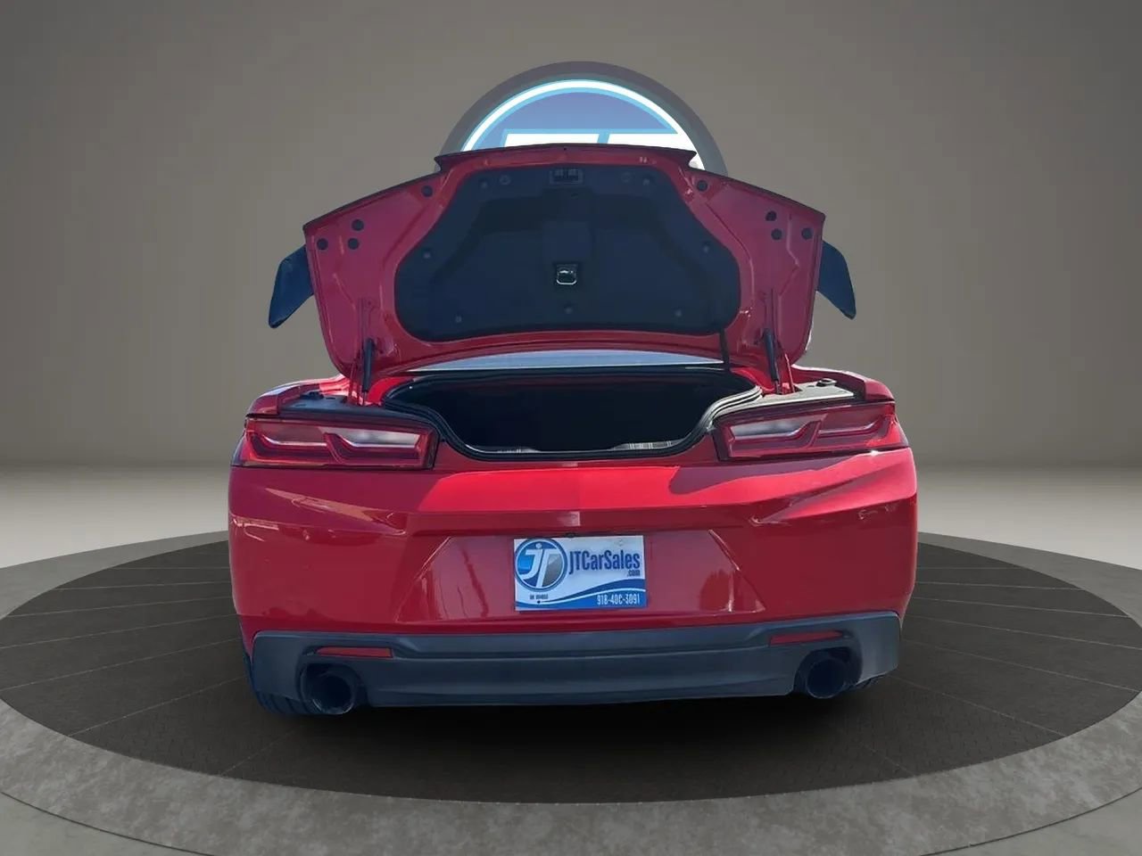 Used 2016 Chevrolet Camaro LT RWD image 13