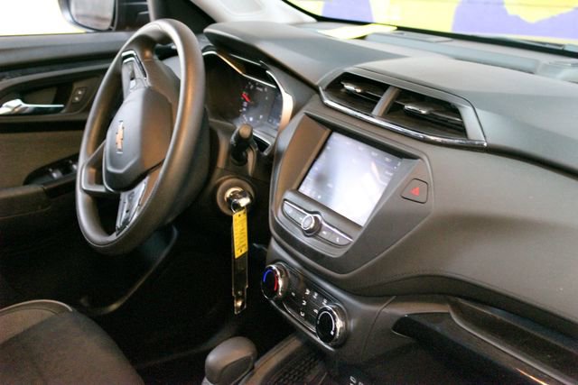 Used 2021 Chevrolet TrailBlazer LS AWD/4WD image 10