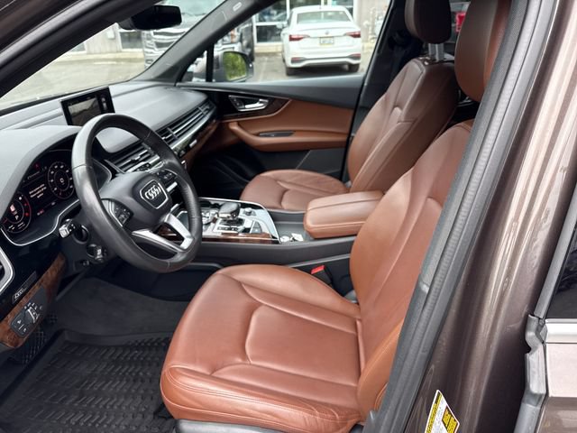 Used 2018 Audi Q7 3.0T Premium Plus AWD/4WD image 14