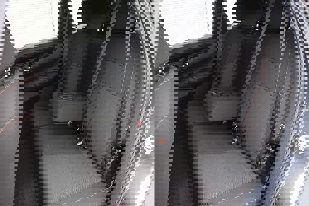 Used 2025 Honda CR-V Sport image 11