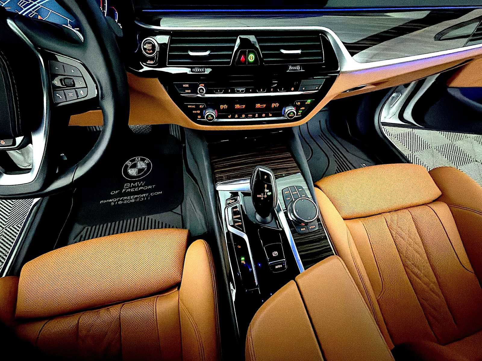 Certified 2023 BMW 530i xDrive w/ Convenience Package image 18