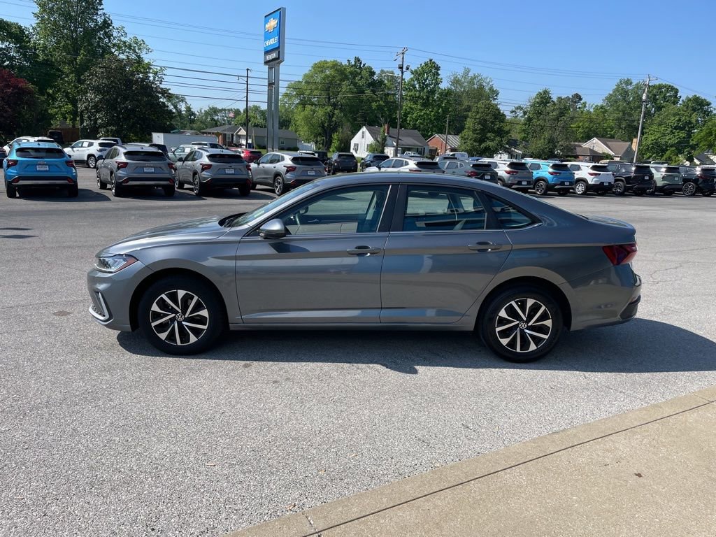 Used 2025 Volkswagen Jetta S FWD image 5