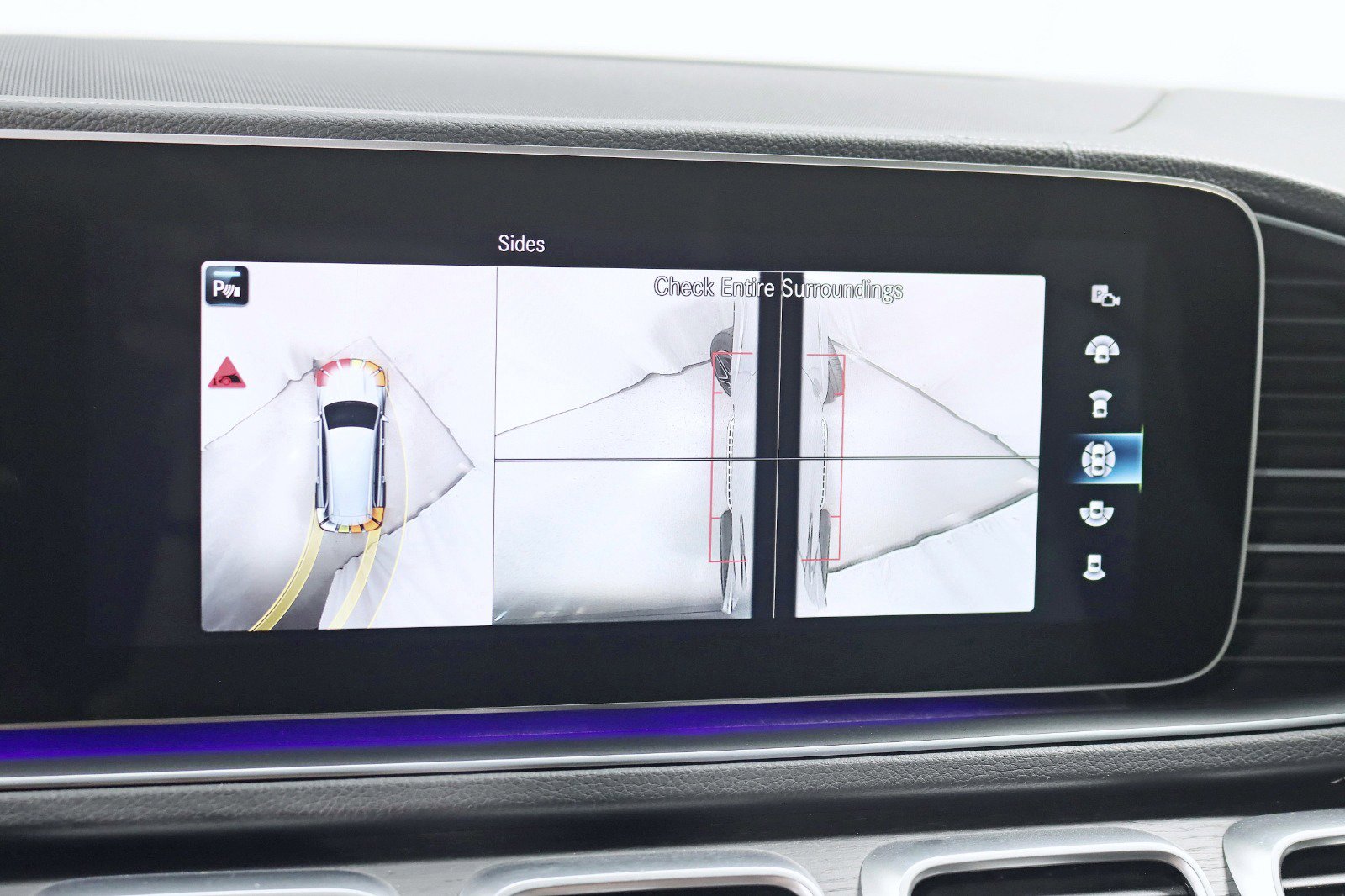 Used 2022 Mercedes-Benz GLS 450 4MATIC w/ AMG Line Exterior image 22