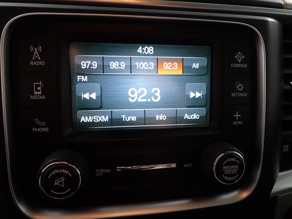 Used 2019 RAM 1500 Classic SLT w/ Protection Group AWD/4WD image 3