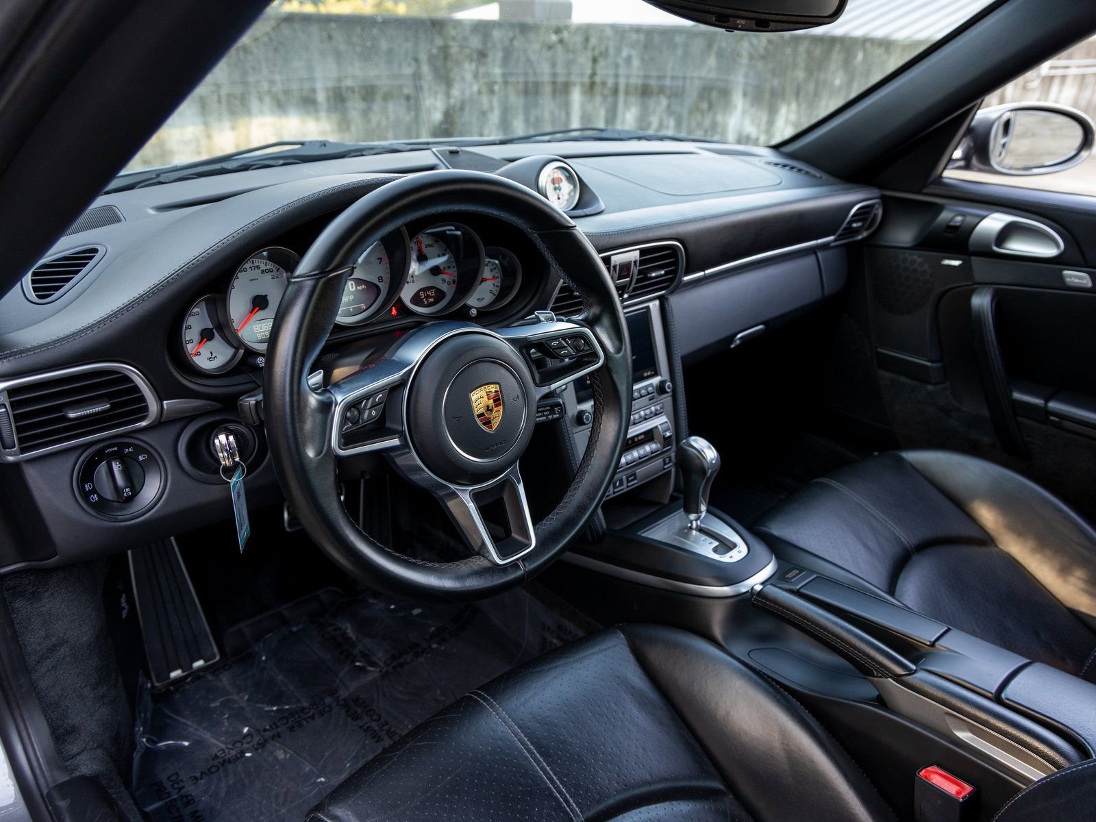 Used 2008 Porsche 911 Turbo image 4