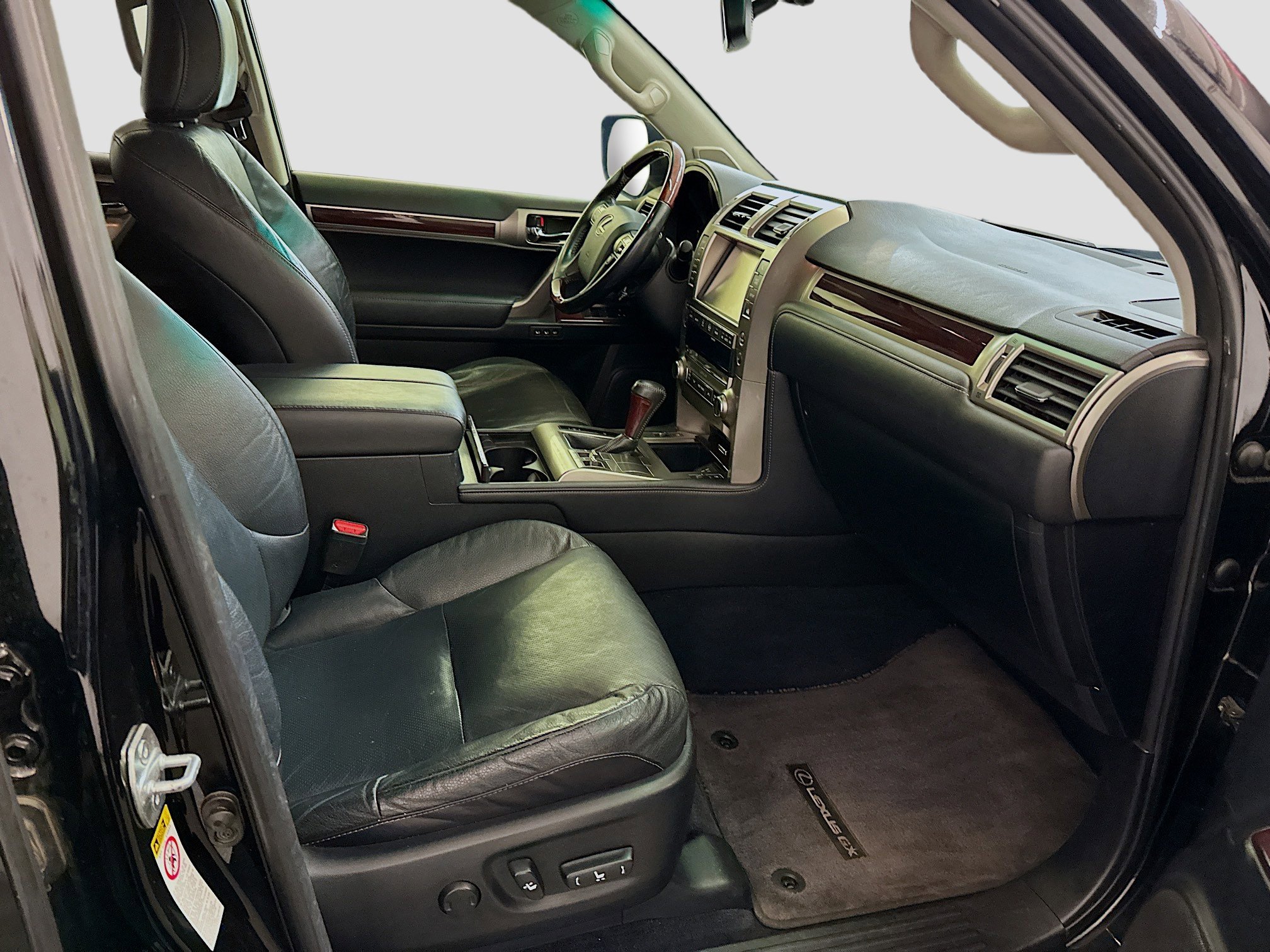 Used 2014 Lexus GX 460 image 34