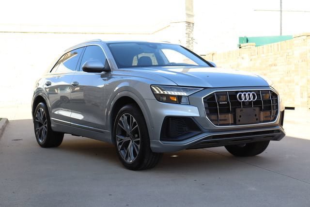 Used 2023 Audi Q8 Premium Plus w/ Premium Plus Package AWD/4WD image 2
