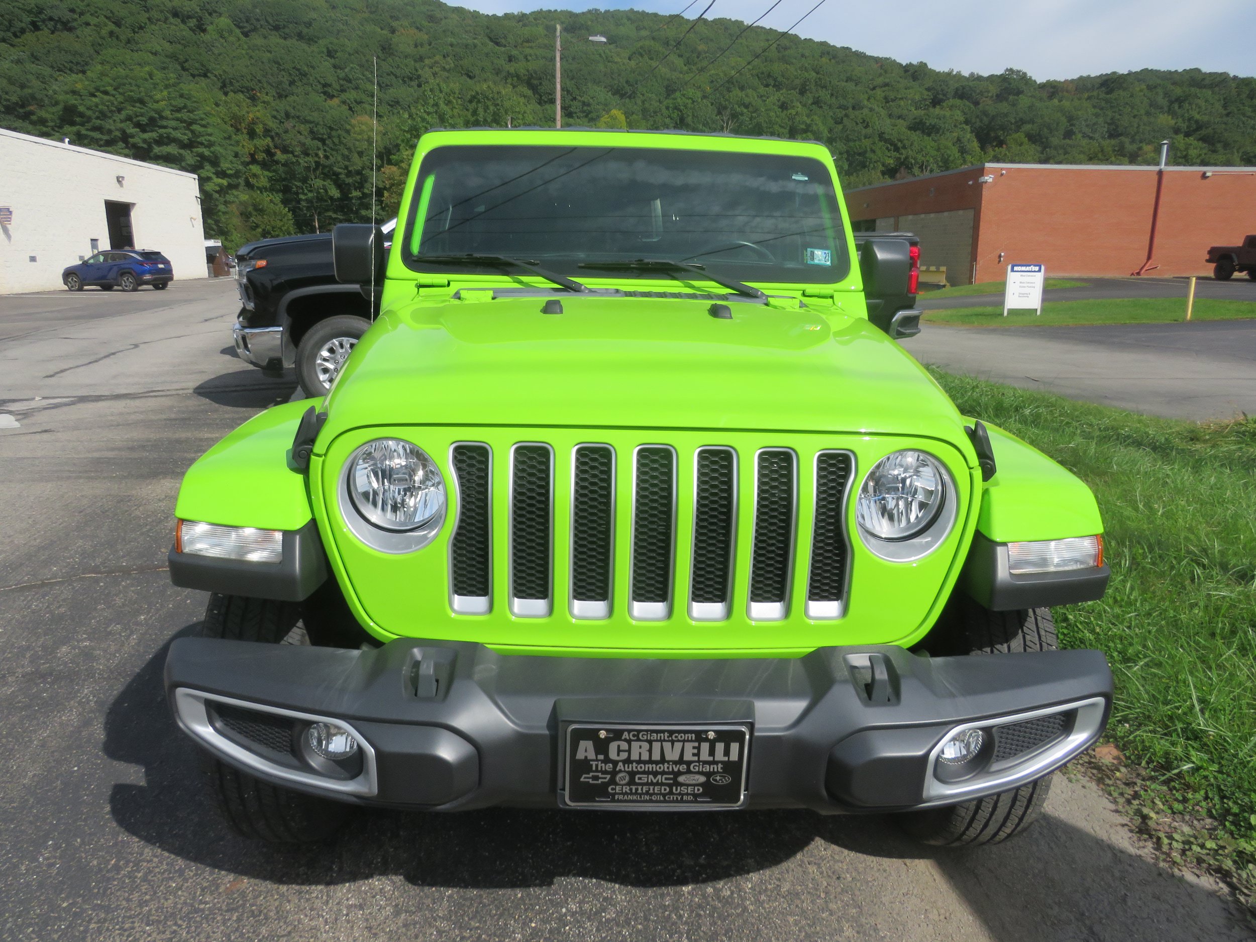 Used 2021 Jeep Wrangler Unlimited Sahara AWD/4WD image 2
