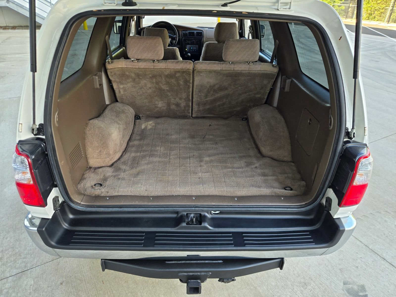 Used 1998 Toyota 4Runner SR5 AWD/4WD image 16