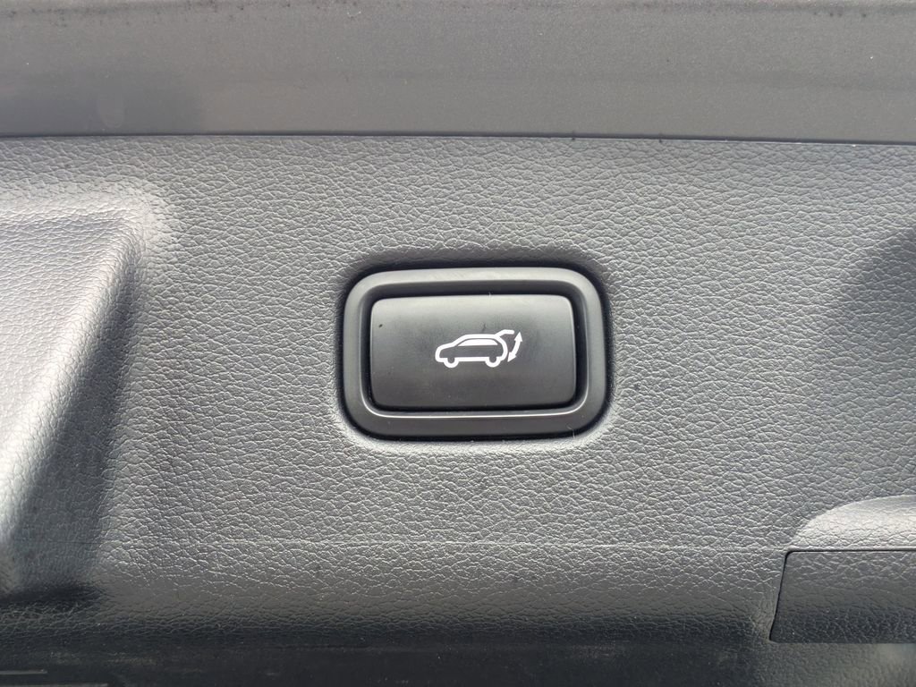 Used 2023 Hyundai Palisade Limited image 12