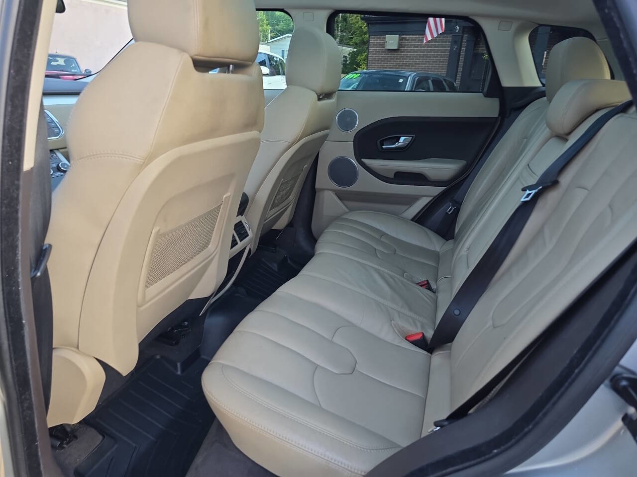 Used 2012 Land Rover Range Rover Evoque Pure Plus image 21