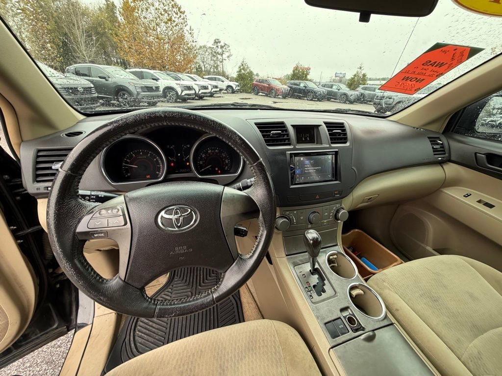 Used 2010 Toyota Highlander 2WD image 16