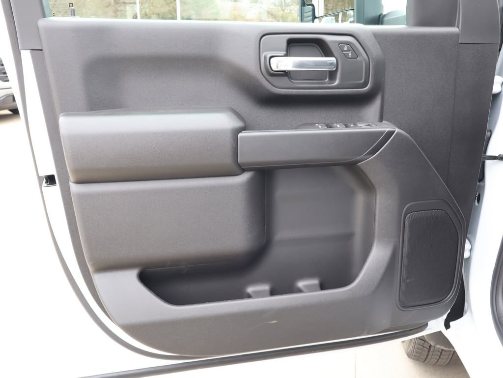 New 2026 GMC Sierra 3500 Pro w/ Convenience Package image 11