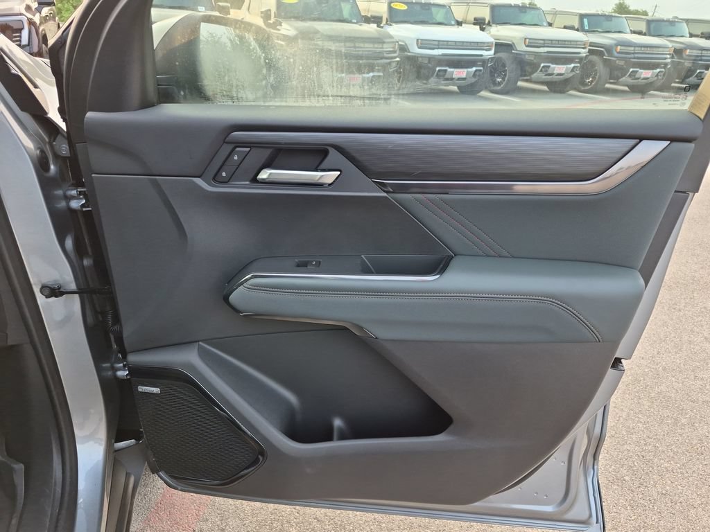 New 2026 GMC Acadia AT4 w/ Luxury Package AWD/4WD image 41