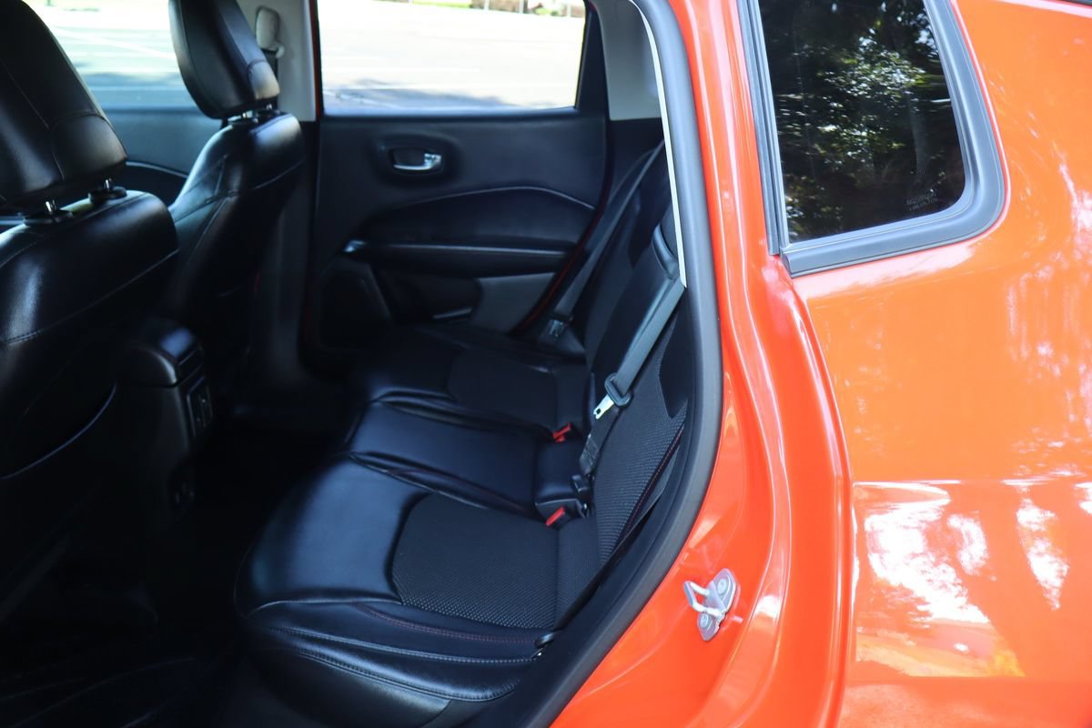 Used 2017 Jeep Compass Trailhawk w/ Popular Equipment Group AWD/4WD image 20