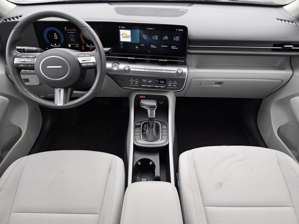 Used 2025 Hyundai Kona SEL image 20