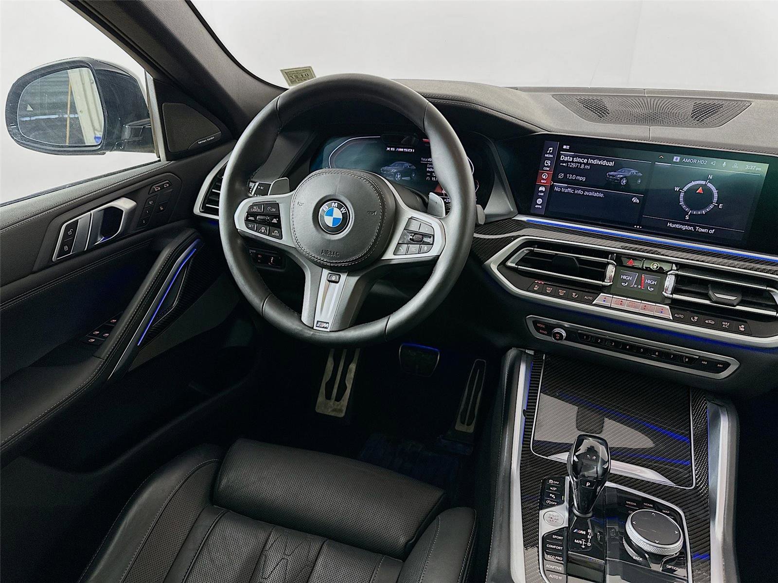 Used 2021 BMW X6 M50i image 24