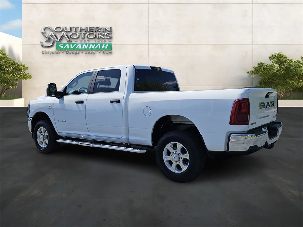 New 2026 RAM 3500 Big Horn AWD/4WD image 3