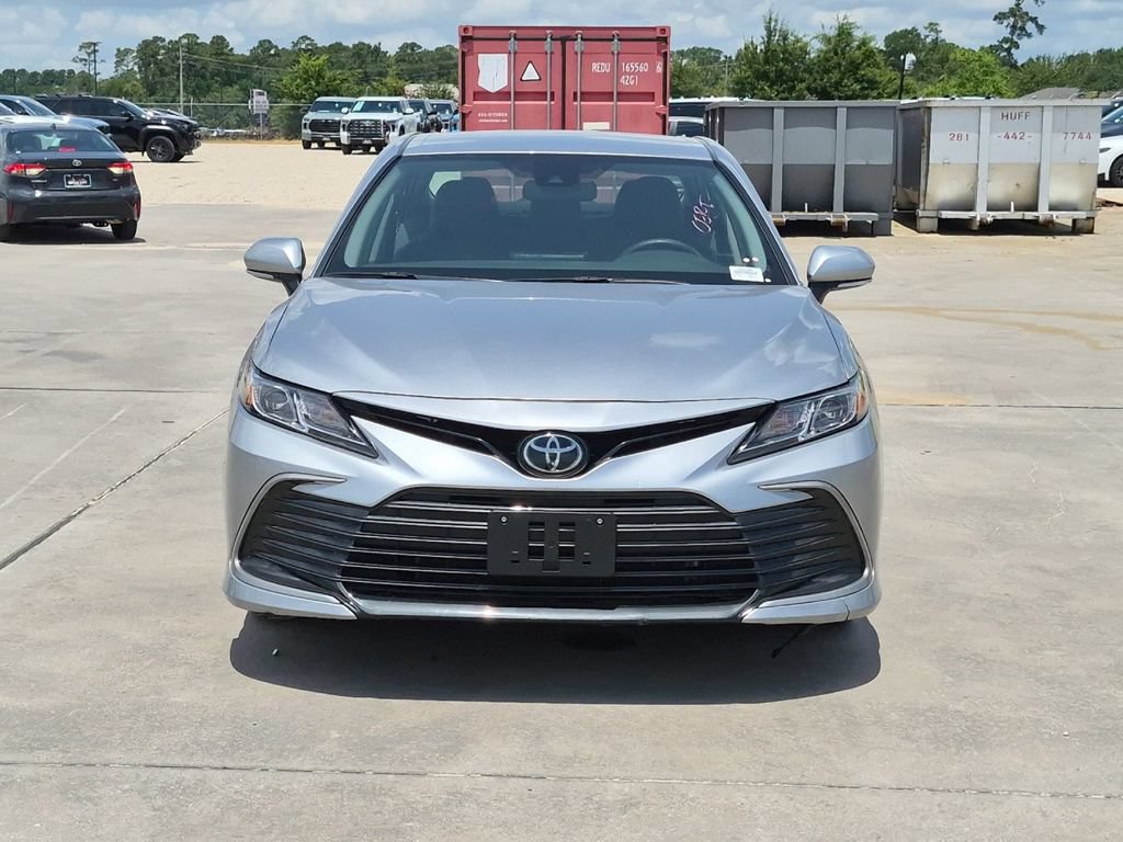 Used 2024 Toyota Camry LE w/ Convenience Package FWD image 9