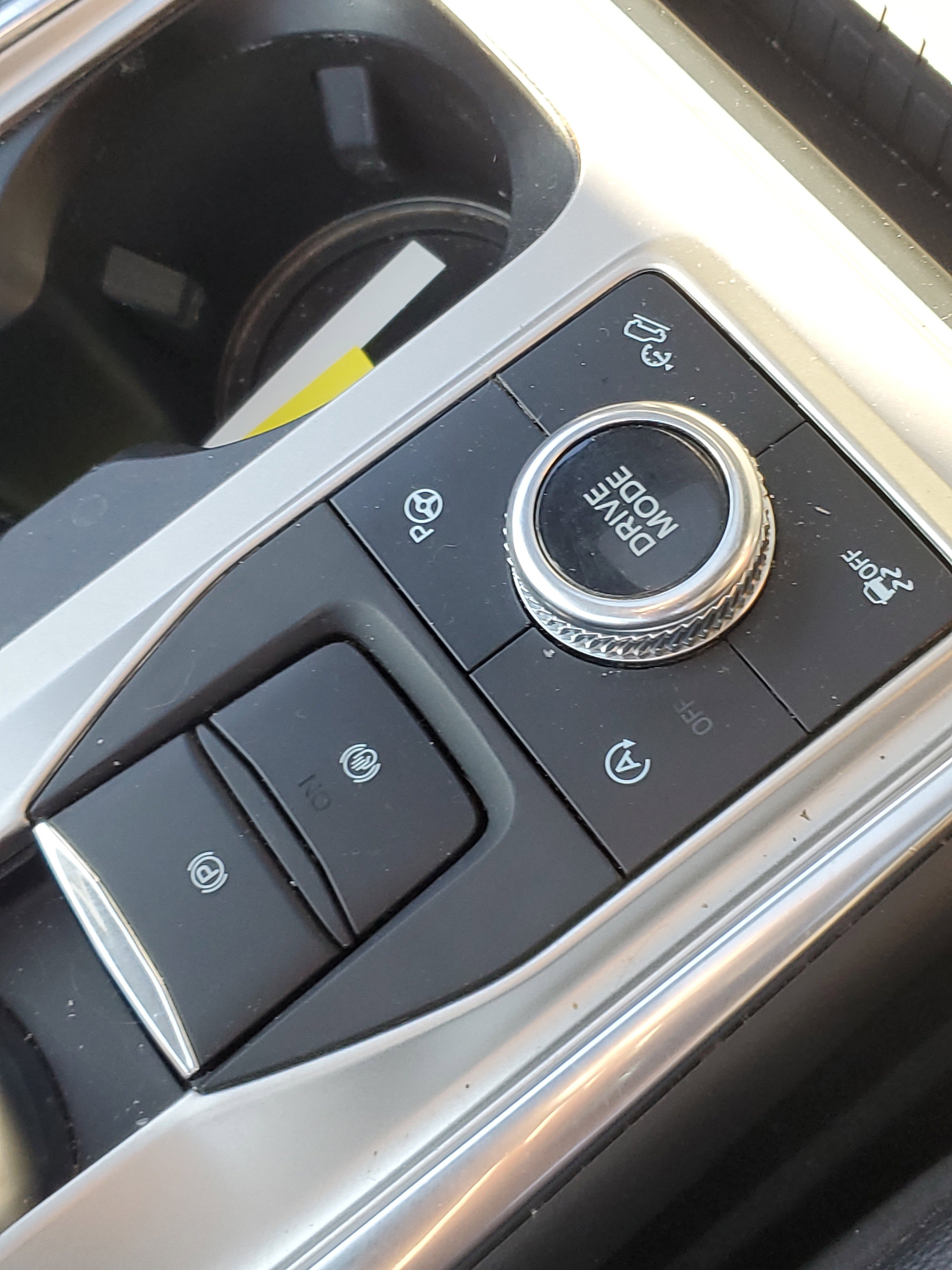 Used 2020 Ford Explorer ST w/ ST Street Pack image 23