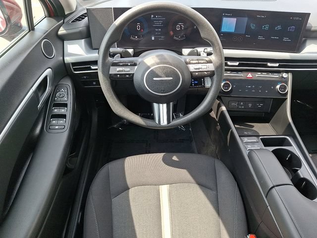 Used 2025 Hyundai Sonata SEL FWD image 11