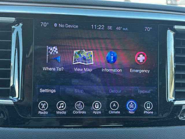 Used 2017 Chrysler Pacifica Touring-L Plus w/ Tire & Wheel Group FWD image 34