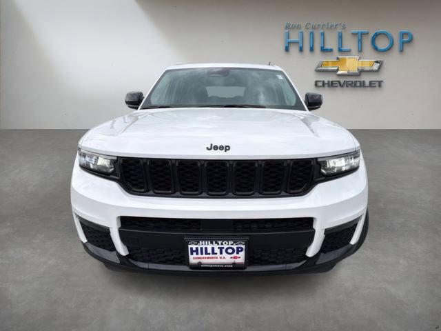 Used 2023 Jeep Grand Cherokee L Limited w/ Black Appearance Package AWD/4WD image 11