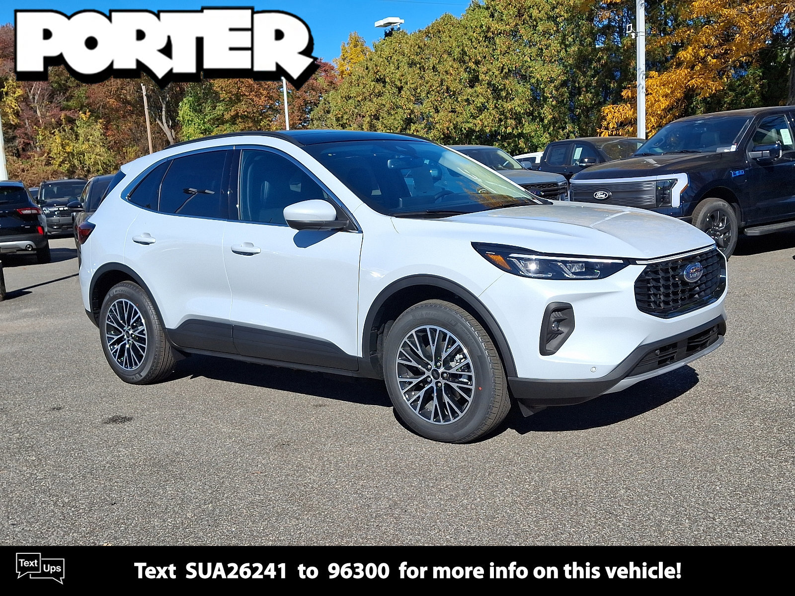 New 2025 Ford Escape SE w/ PHEV Premium Package