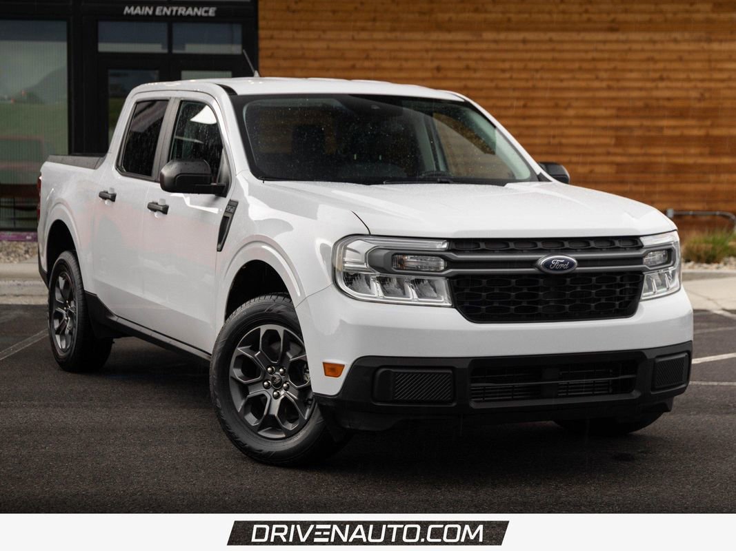 Used 2022 Ford Maverick XLT image 1