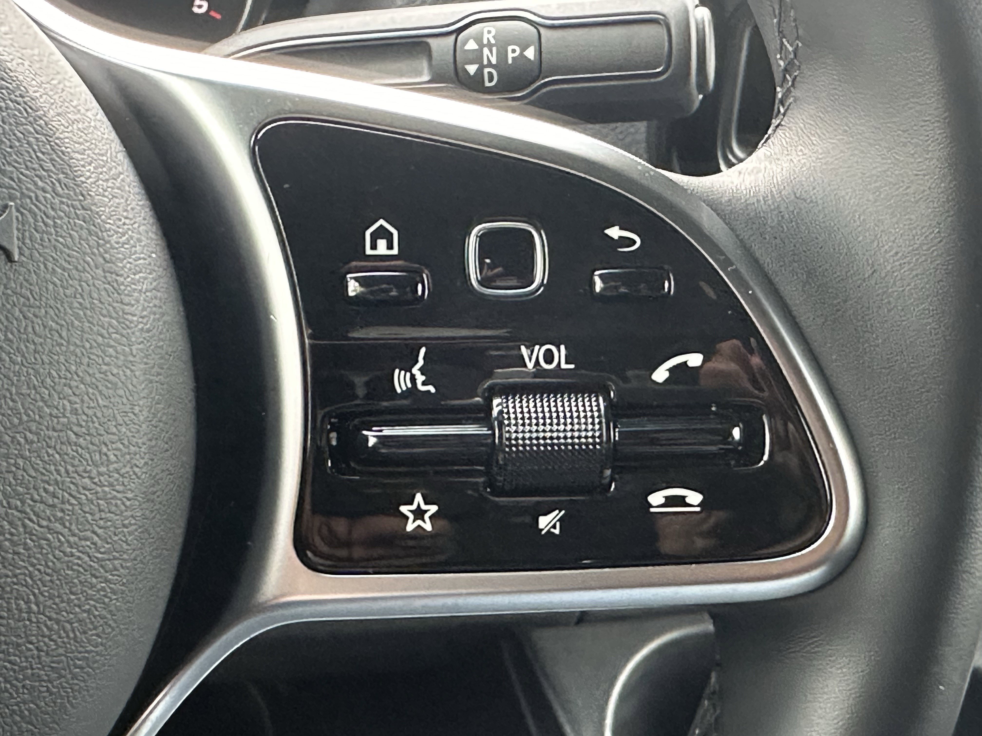 Used 2024 Mercedes-Benz Sprinter 2500 image 26