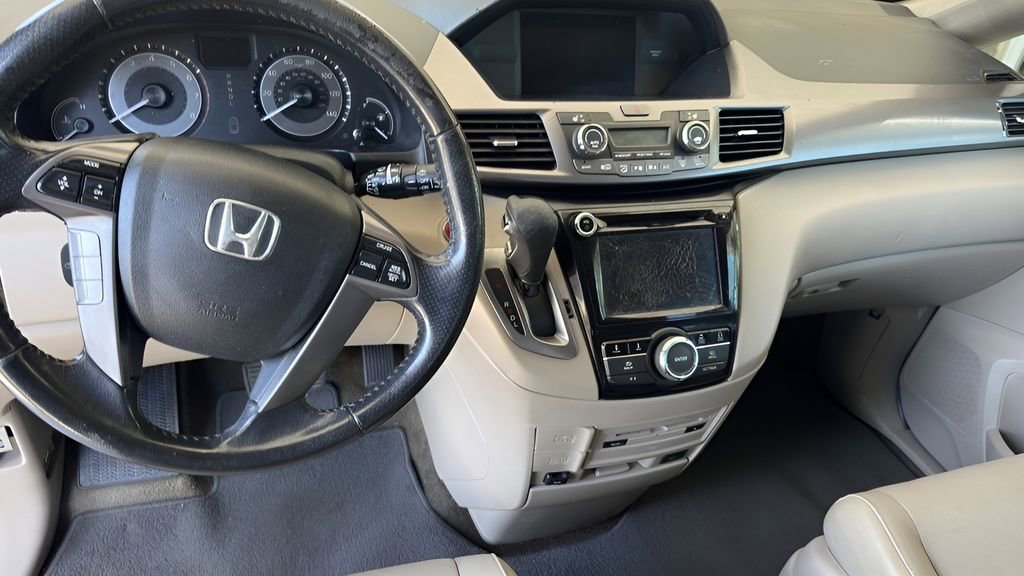 Used 2014 Honda Odyssey EX-L image 23