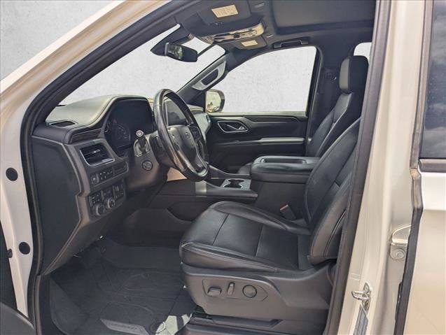 Used 2021 Chevrolet Suburban Z71 w/ Z71 Signature Package AWD/4WD image 15