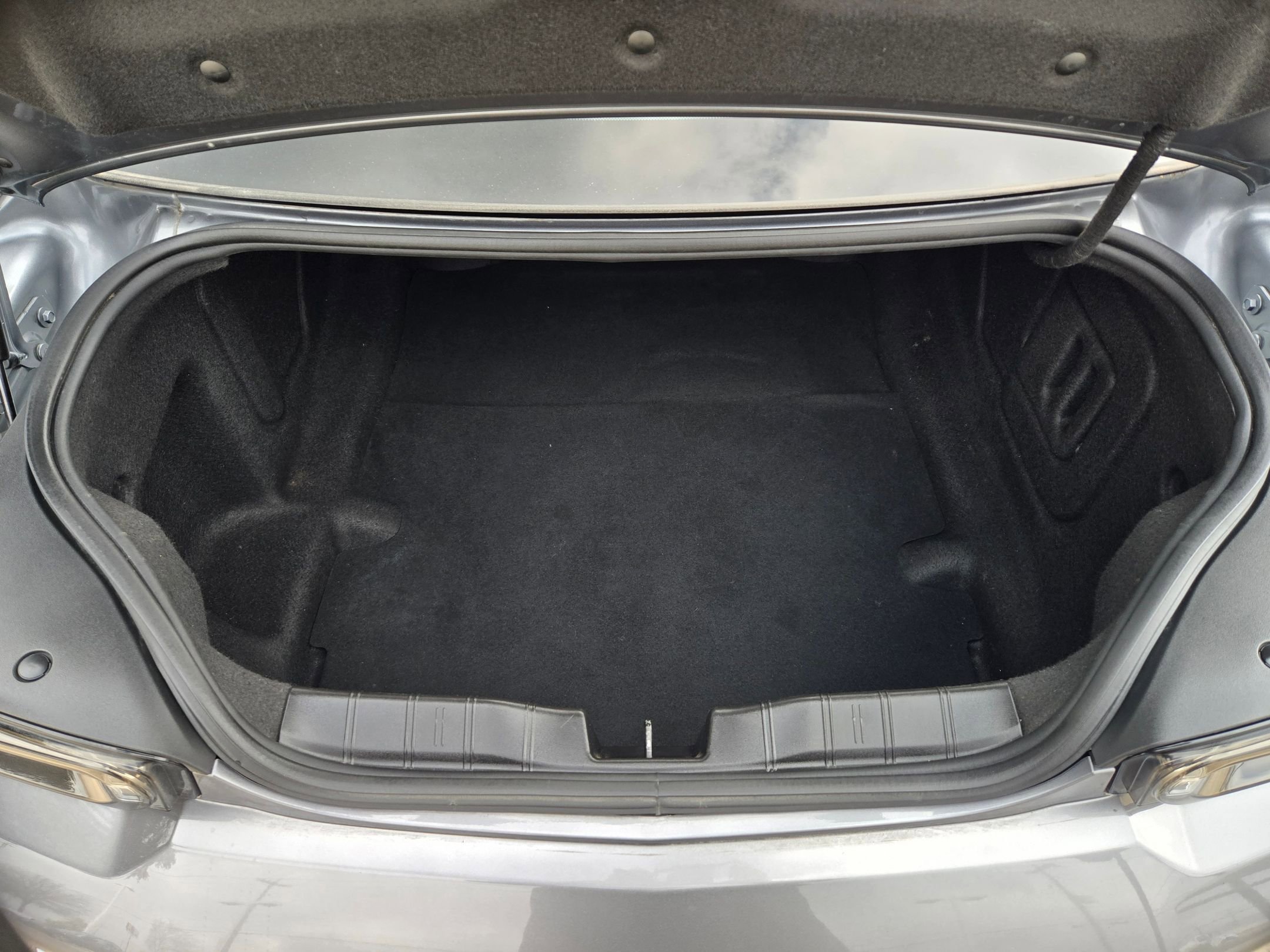 Used 2021 Chevrolet Camaro SS image 24