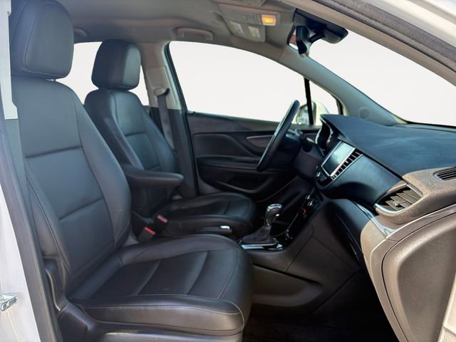 Used 2020 Buick Encore Essence FWD image 15