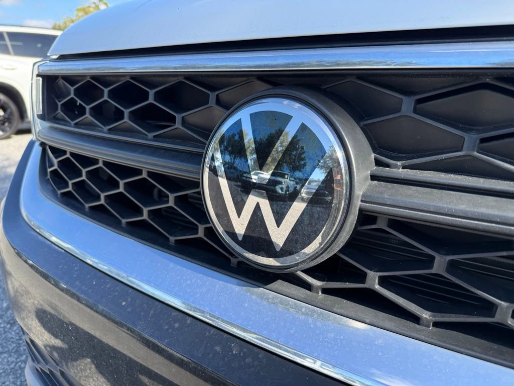 Used 2023 Volkswagen Taos S image 7