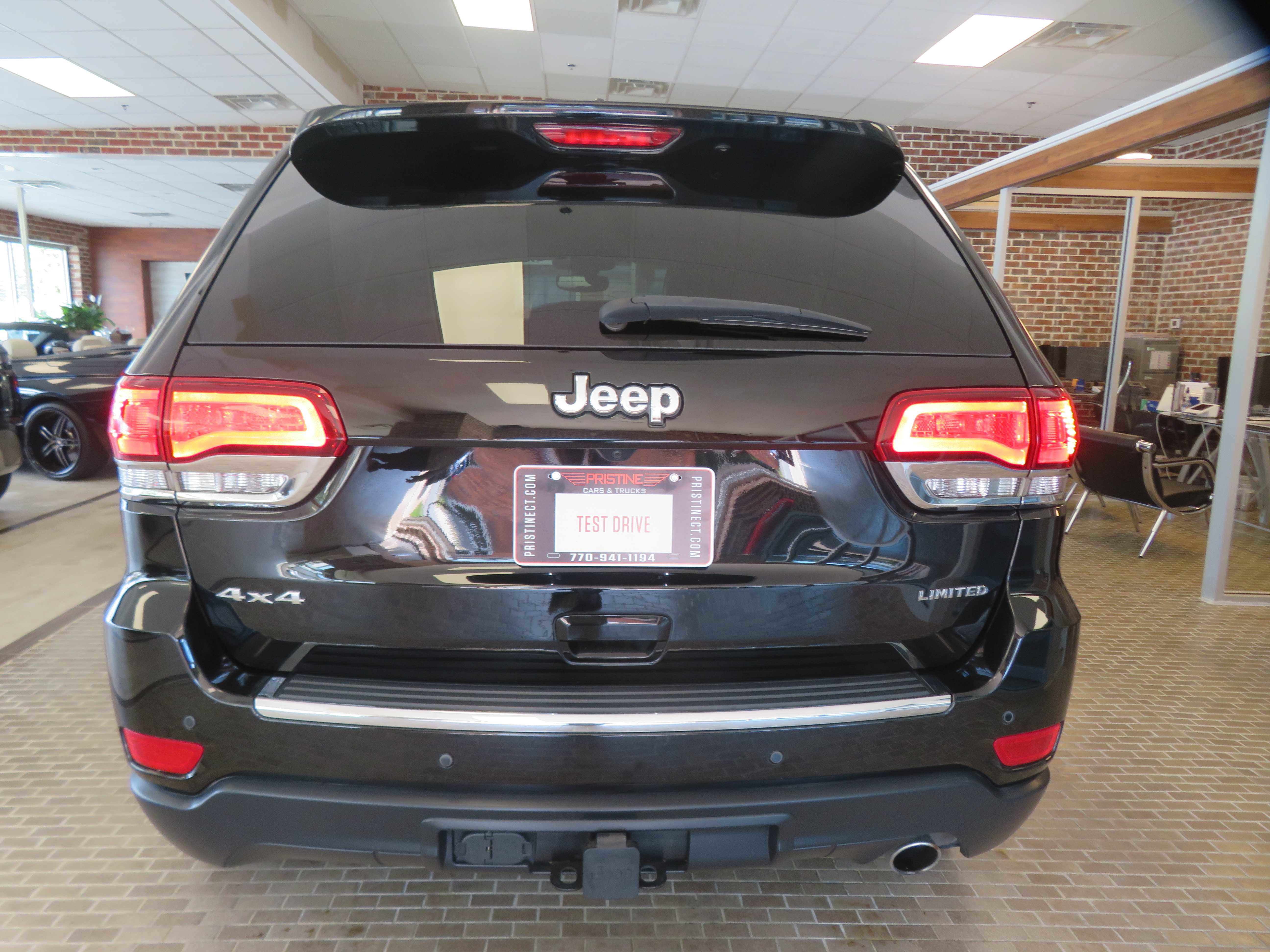 Used 2020 Jeep Grand Cherokee Limited w/ Trailer Tow Group IV image 66