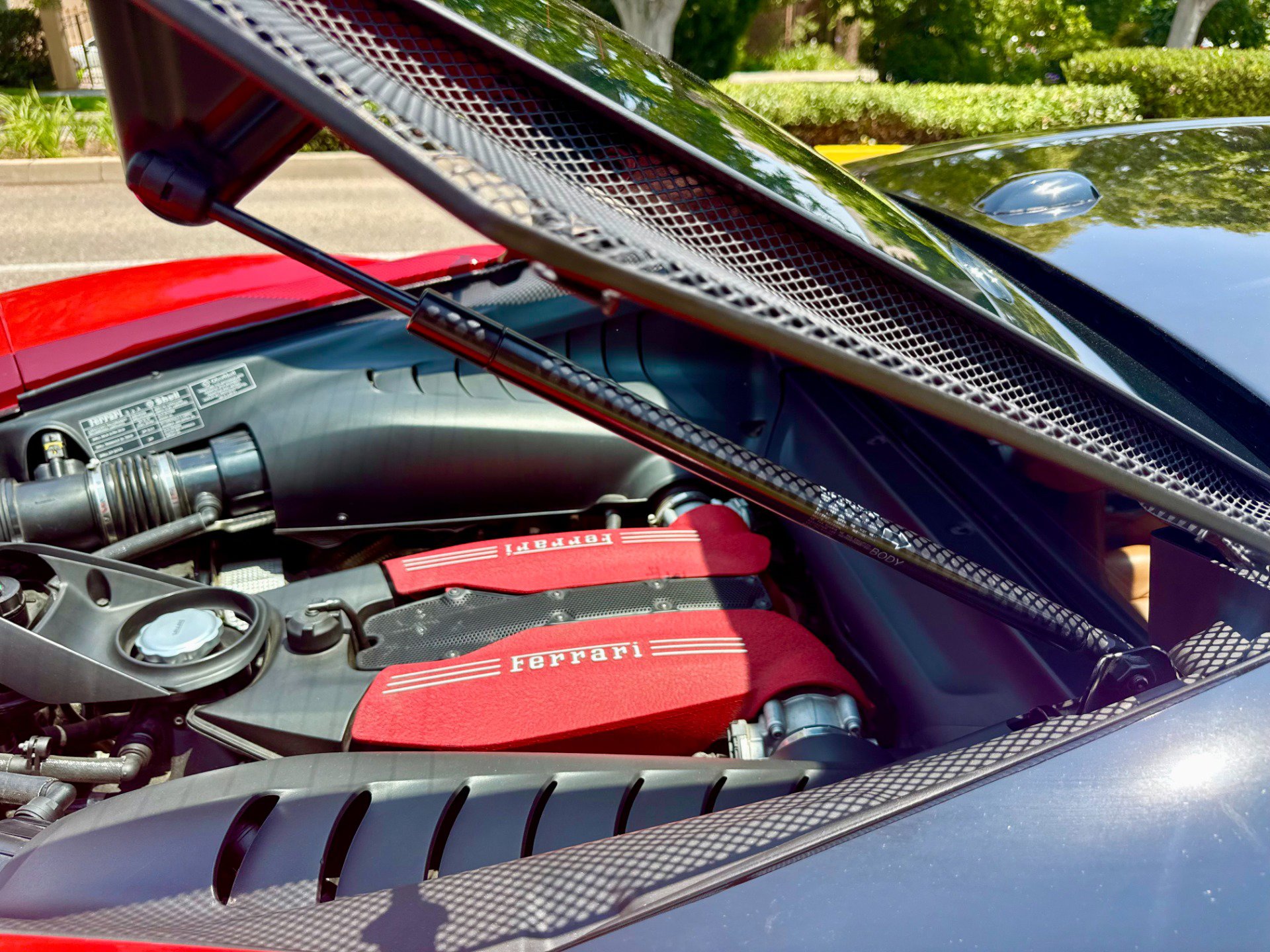 Used 2016 Ferrari 488 GTB image 64