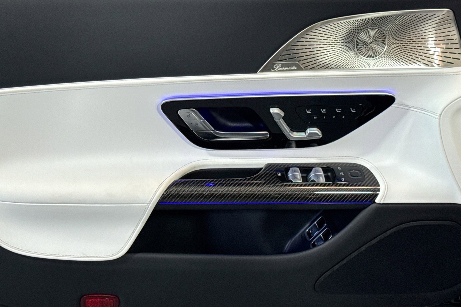 New 2025 Mercedes-Benz SL 63 AMG S e Performance 4MATIC image 16