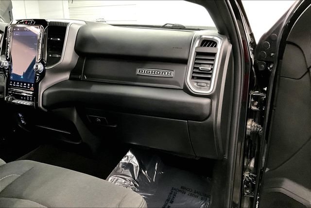 Used 2025 RAM 3500 Big Horn AWD/4WD image 19