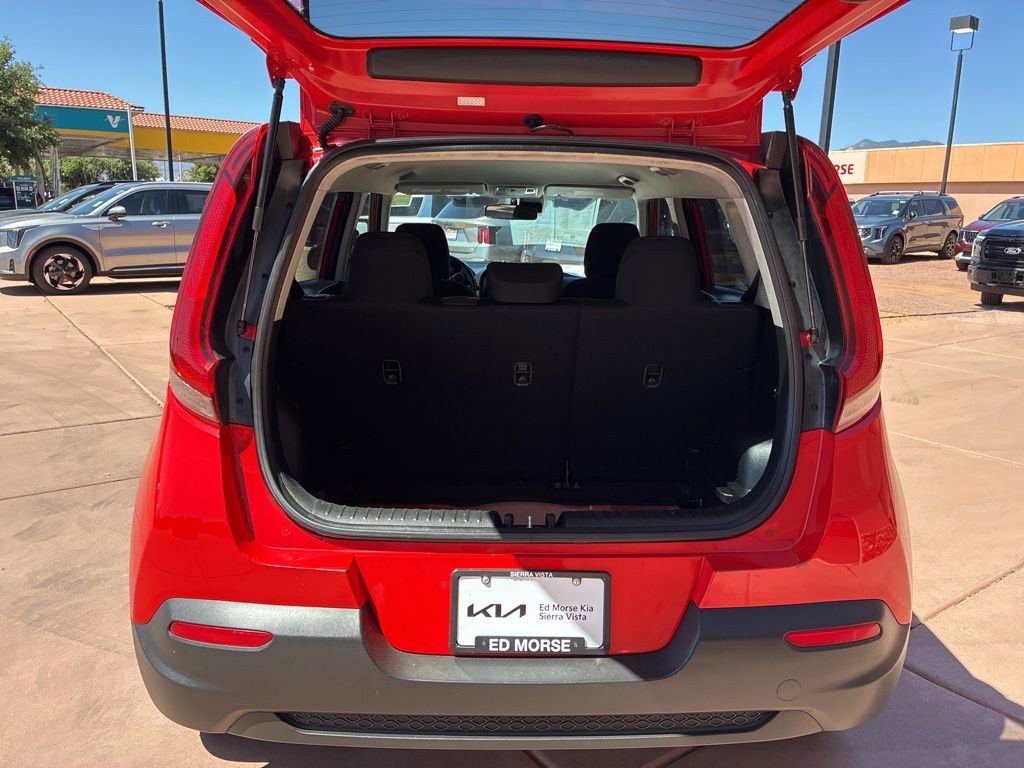 Used 2021 Kia Soul S FWD image 12