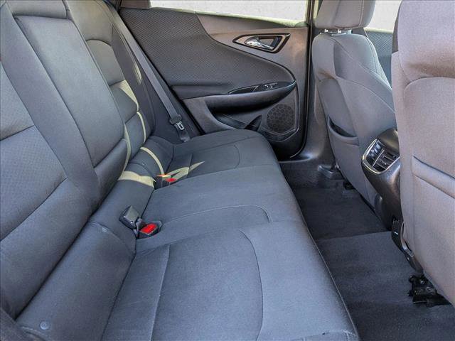 Used 2018 Chevrolet Malibu LT image 19