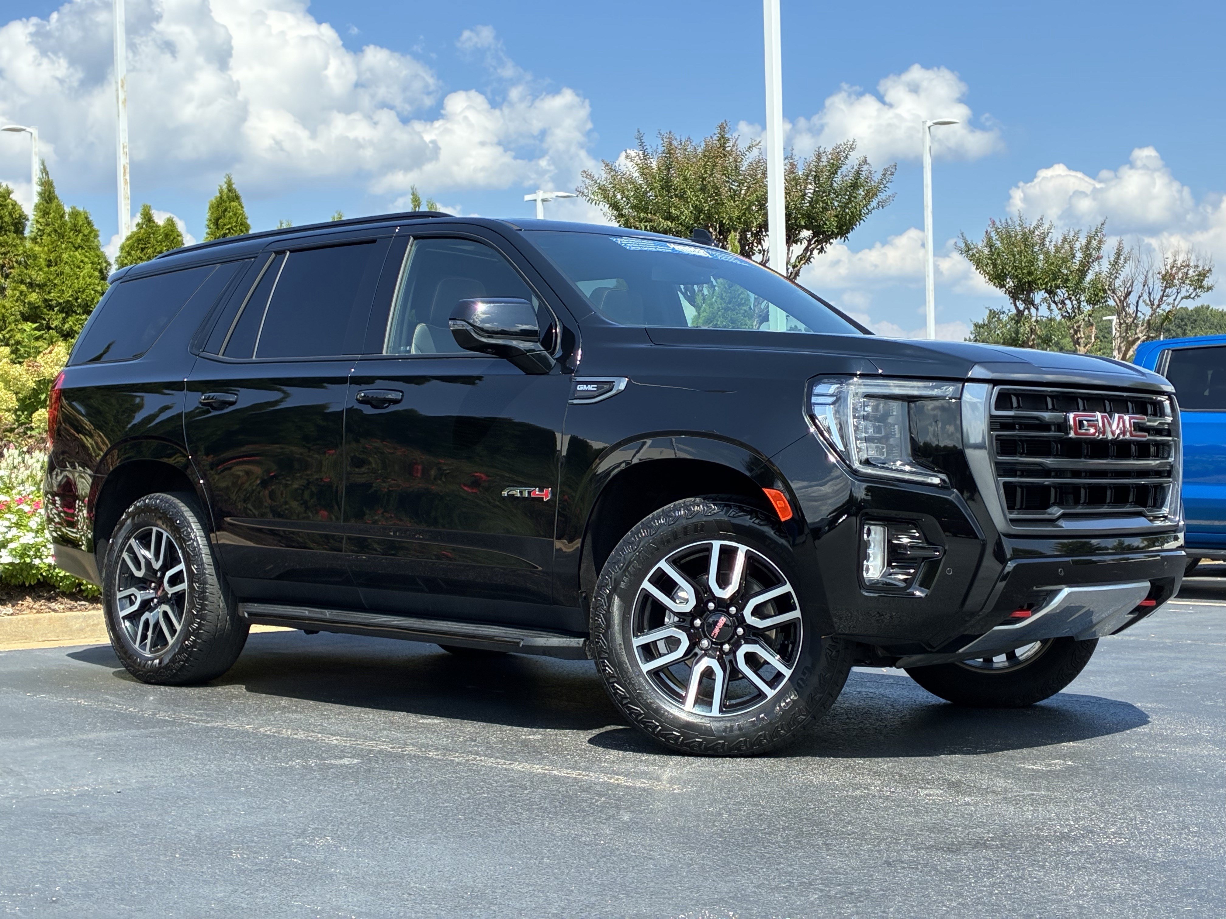 Used 2024 GMC Yukon AT4 AWD/4WD video 2