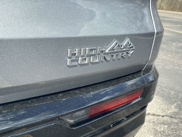 Used 2025 Chevrolet Traverse High Country w/ LPO, Floor Liner Package image 33